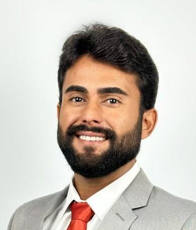 Tullyo Rodrigues Valadao